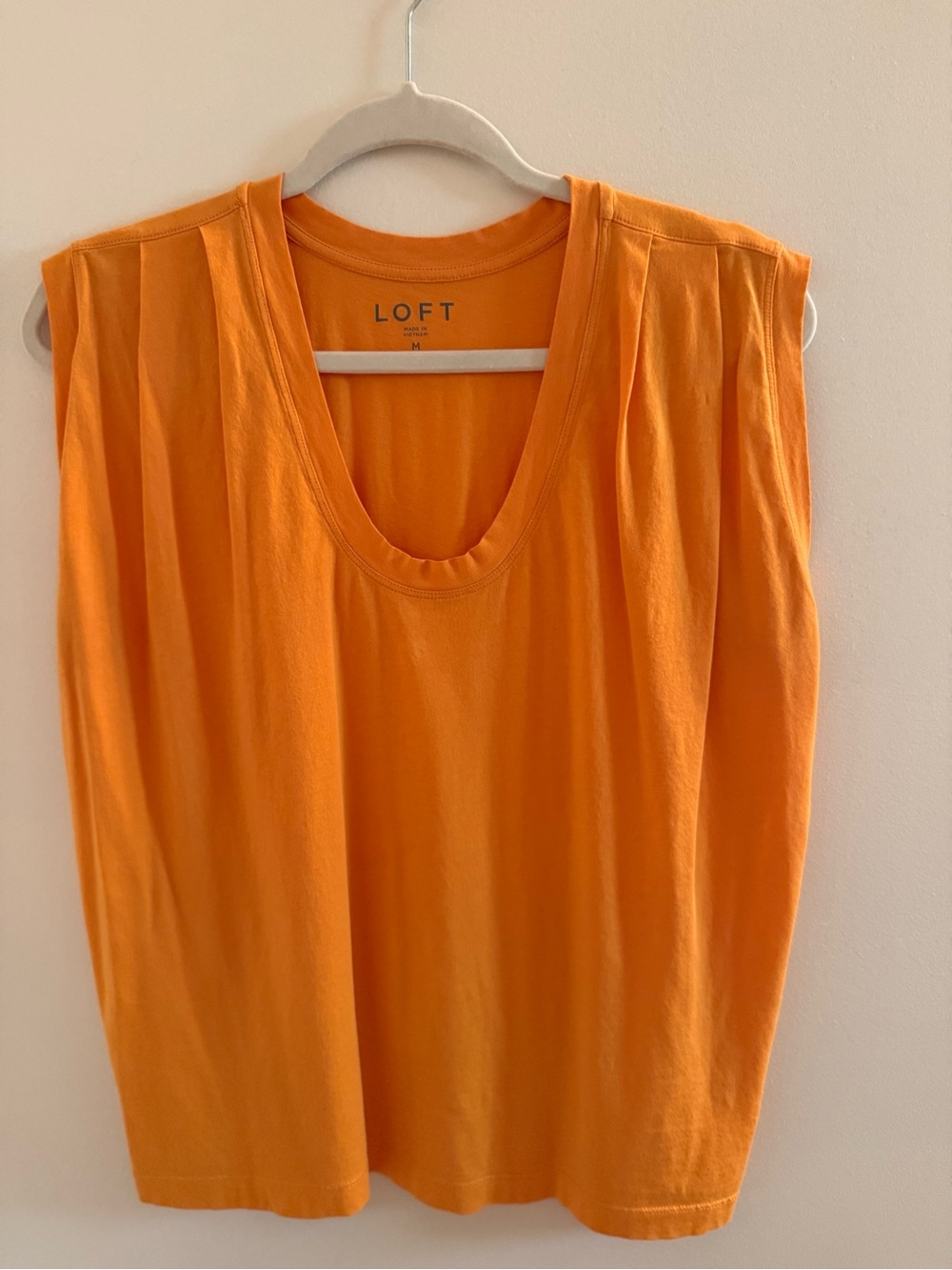 LOFT Sleeveless Scoop Neck Tank Top in Bright Orange